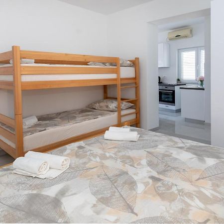 Villa Sevo Baska Voda Luaran gambar